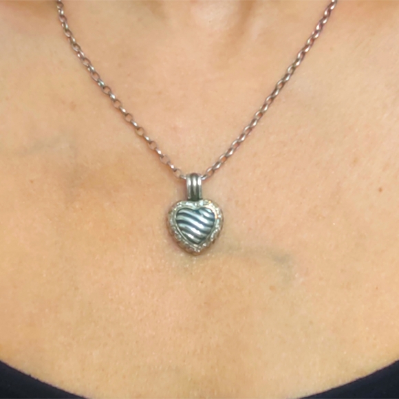 Vintage Sterling Silver, Gold and Diamond Heart Pendant Necklace - Picture 4 of 6